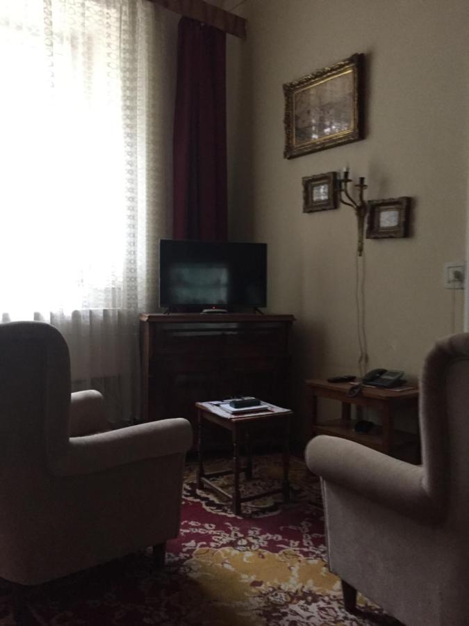 Apartament Rozalia Brasov Luaran gambar